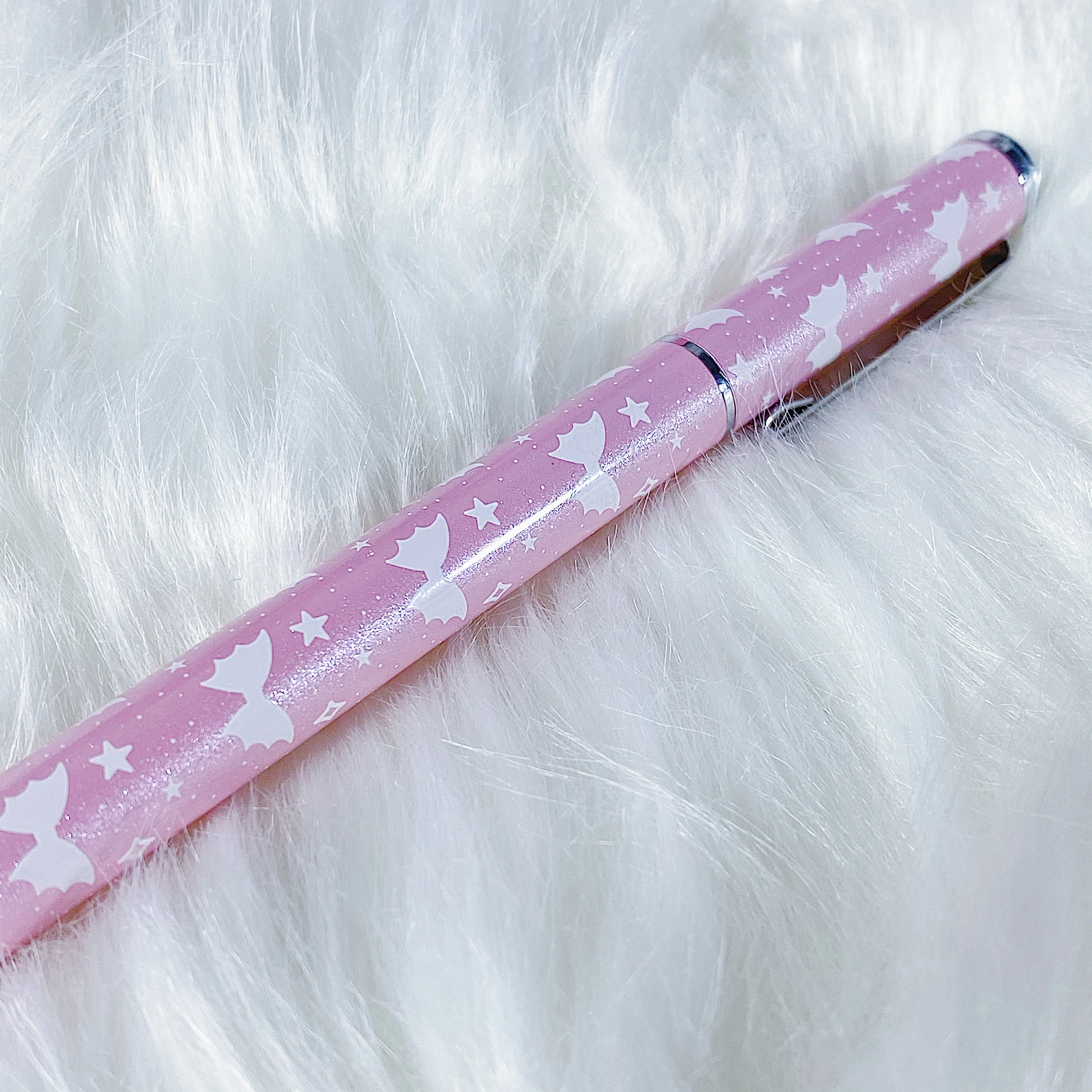 Pink Bat Bow Engraved Pen | 0.5 Gel Pen - Image 4