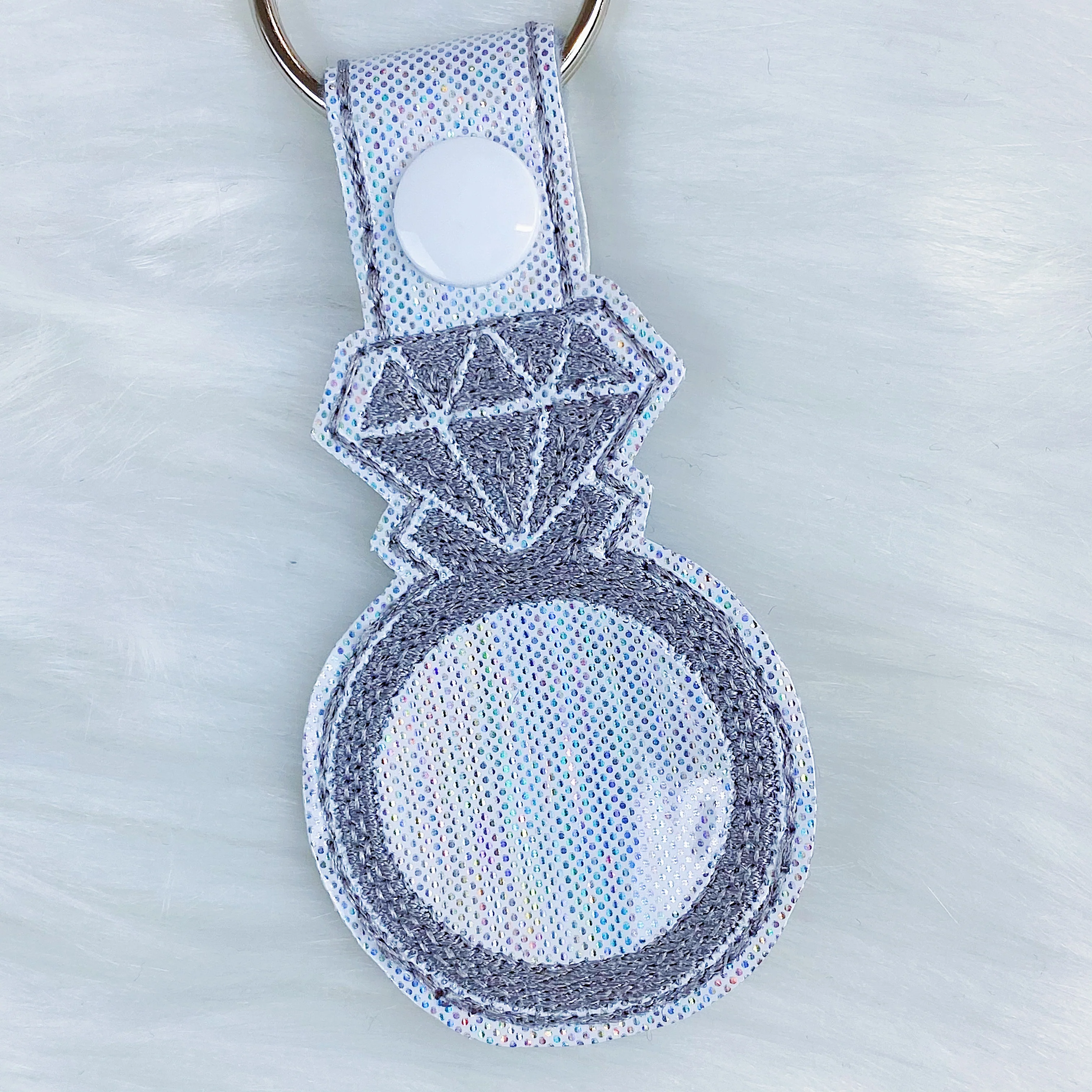 Ring Feltie Snap-Tab Charm