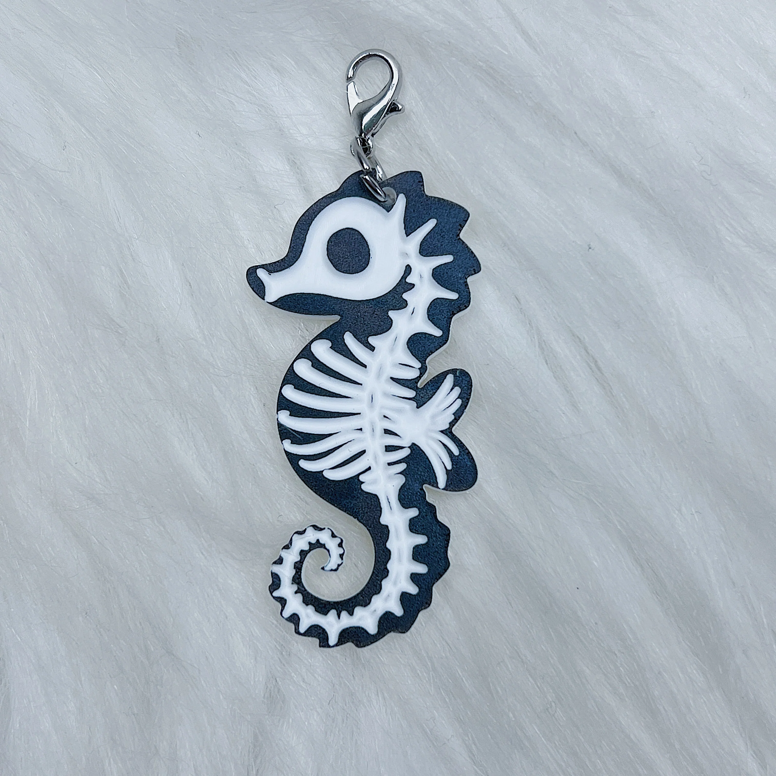 Skele Seahorse Acrylic Charm - Image 2